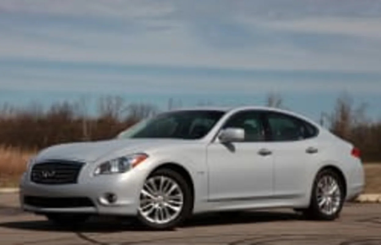 2012 Infiniti M35 Hybrid