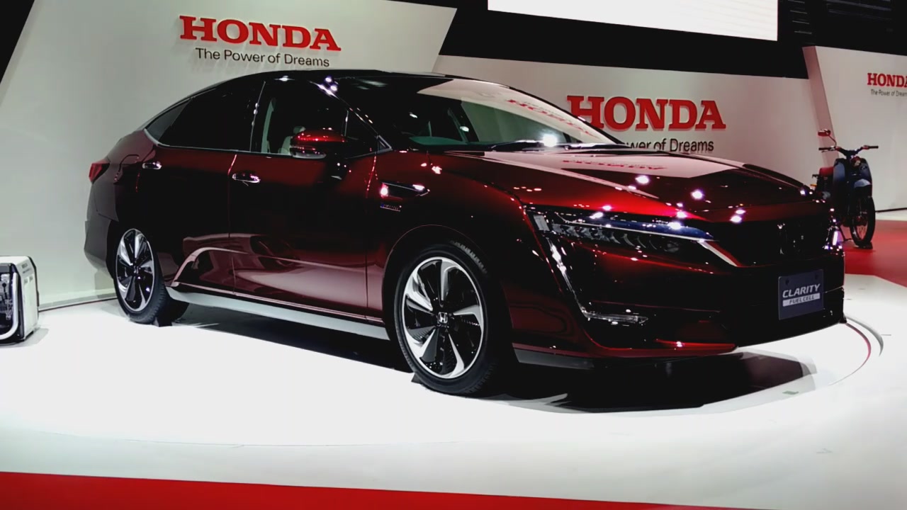 Honda Clarity Fuel Cell | Tokyo Motor Show | Autoblog Short Cuts