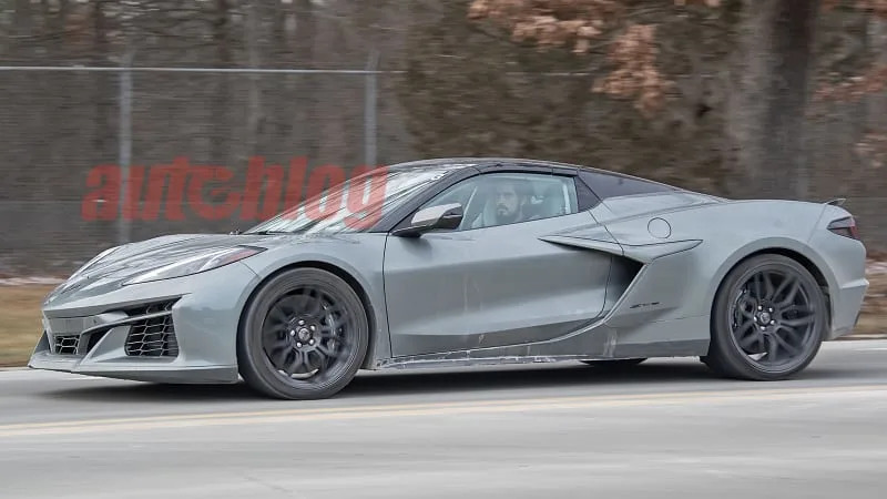 2024 Chevrolet Corvette E-Ray prototype