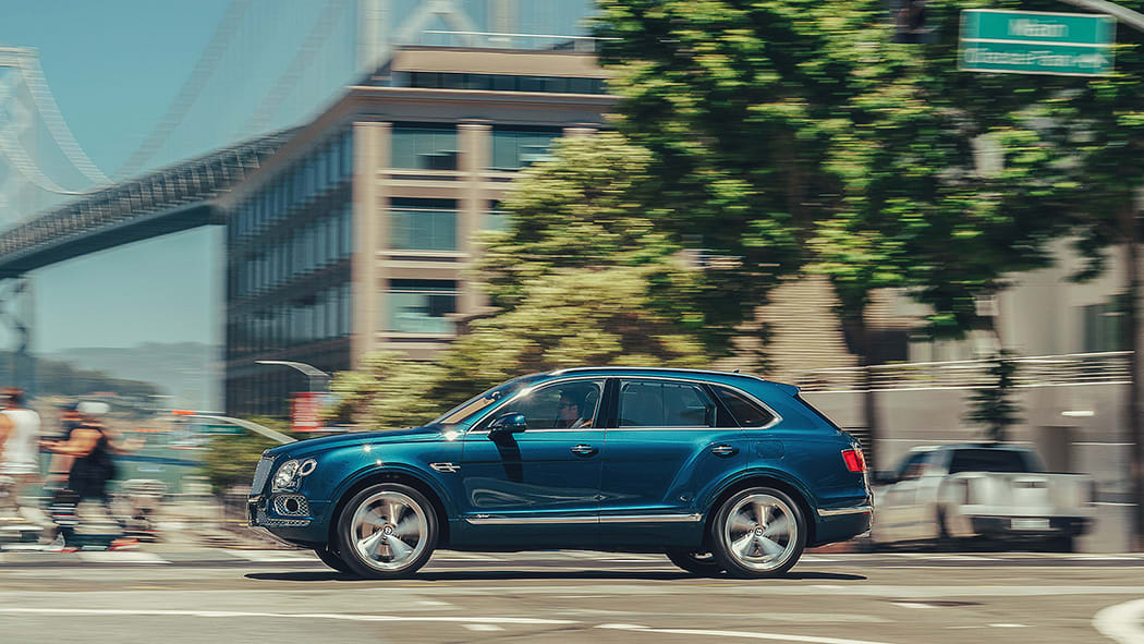 Bentley Bentayga Hybrid