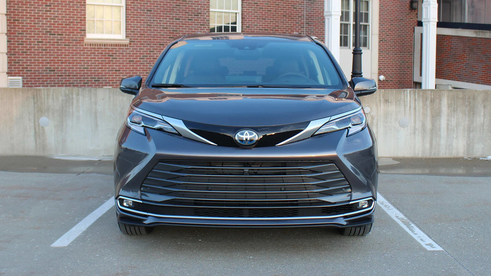 2023 Toyota Sienna Platinum AWD