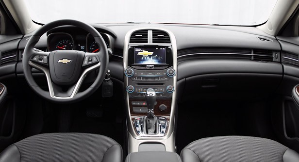 2013 Chevrolet Malibu Eco interior