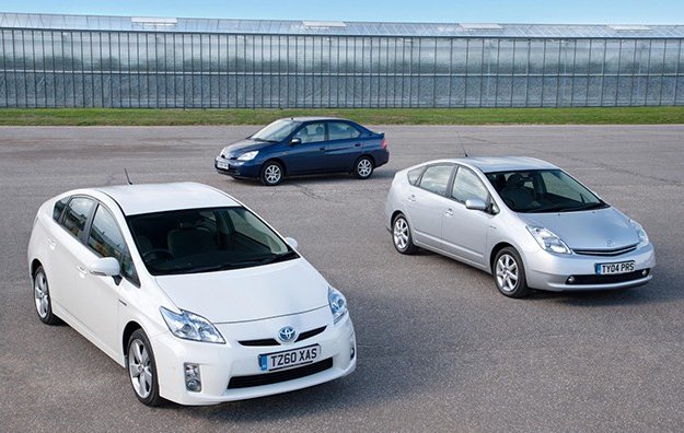 three generations of the Toyota Prius